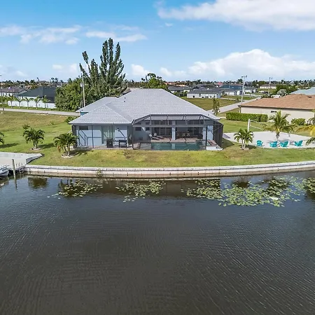 Villa Siren Calling - Cape Coral - Roelens Vacations